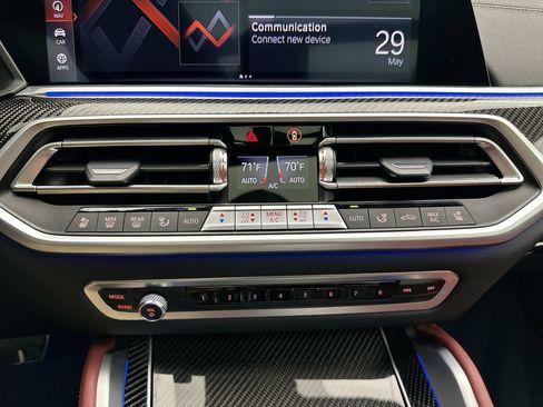Used 2021 BMW X6 M50i w/ Executive Package AWD/4WD image 25
