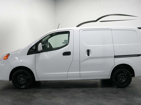 Used 2021 Nissan NV200 SV FWD image 3