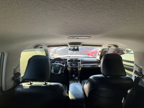 Used 2019 Toyota 4Runner SR5 AWD/4WD image 44