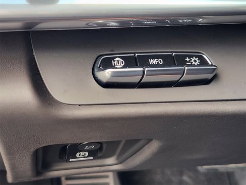 Used 2025 Chevrolet Corvette Z06 image 21