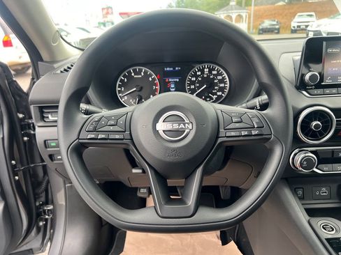 New 2025 Nissan Sentra S image 15