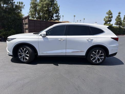 Used 2024 Acura MDX FWD w/ Technology Package image 3