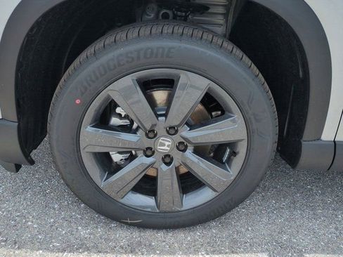 New 2026 Honda Pilot Sport image 10