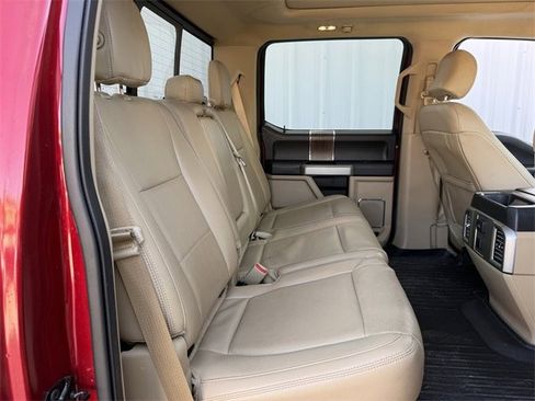 Used 2016 Ford F150 Lariat image 34