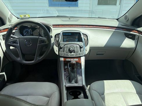 Used 2013 Buick LaCrosse Leather FWD image 10