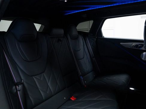 Used 2023 BMW XM image 25