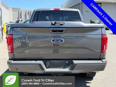 Used 2015 Ford F150 Lariat w/ Equipment Group 502A Luxury AWD/4WD image 11