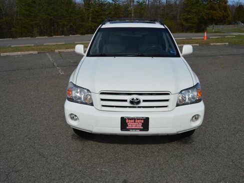 Used 2004 Toyota Highlander Limited AWD/4WD image 9