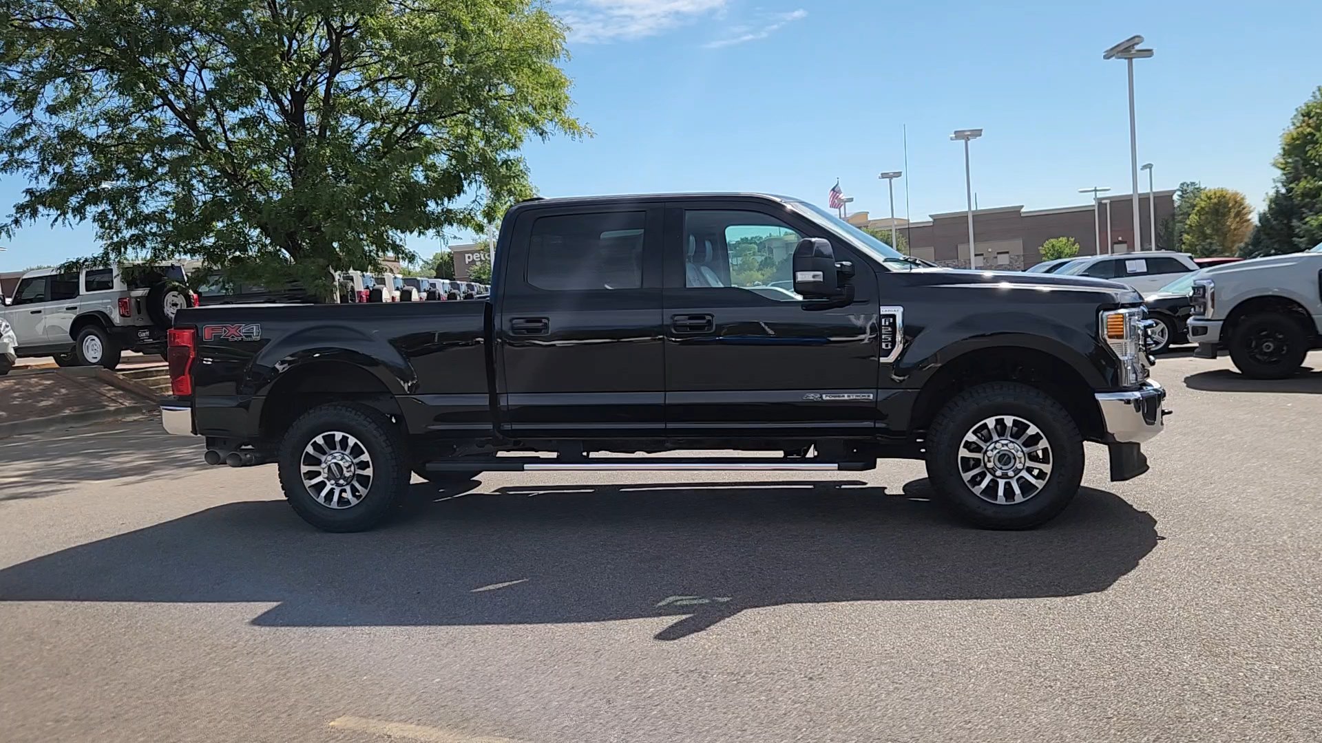 Used 2020 Ford F250 Lariat w/ Lariat Value Package AWD/4WD image 9