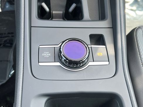 New 2025 Volkswagen Tiguan SE R-Line image 14