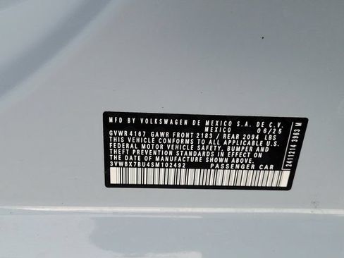 Used 2025 Volkswagen Jetta Sport FWD image 31
