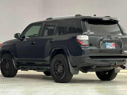Used 2019 Toyota 4Runner SR5 Premium AWD/4WD image 3