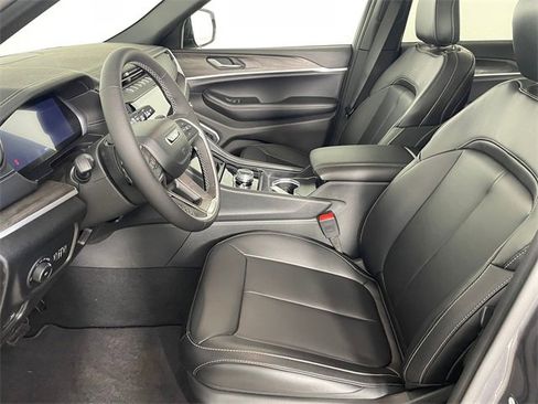 New 2026 Jeep Grand Cherokee Limited w/ Limited Altitude Package image 2