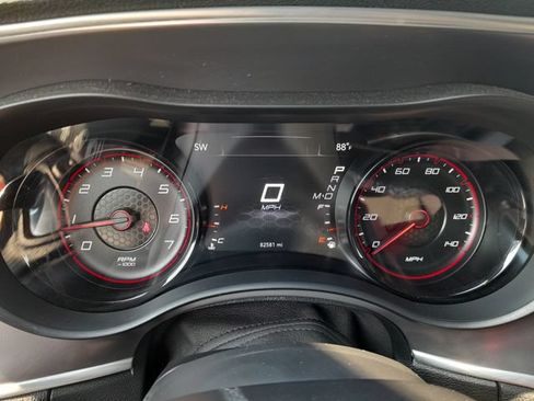 Used 2021 Dodge Charger SXT w/ Blacktop Package AWD/4WD image 12
