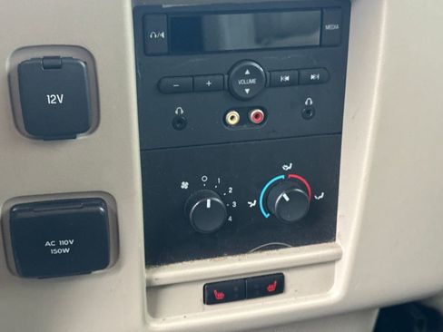 Used 2014 Ford Expedition EL Limited w/ Equipment Group 301A image 11