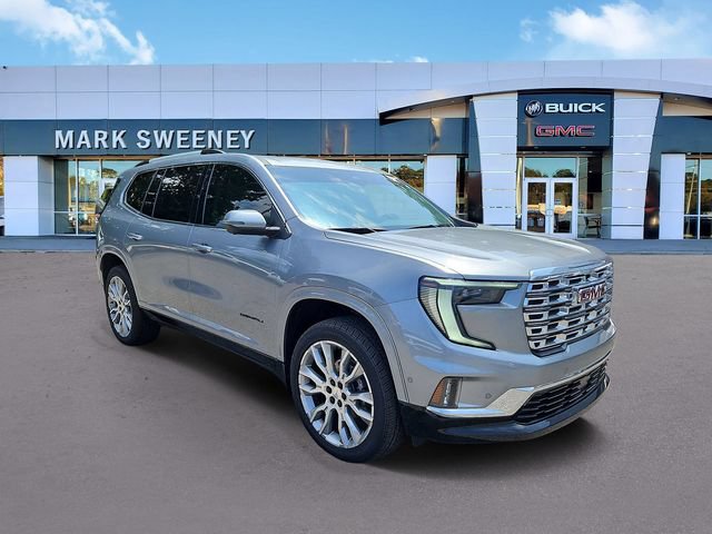 Used 2025 GMC Acadia Denali FWD image 3