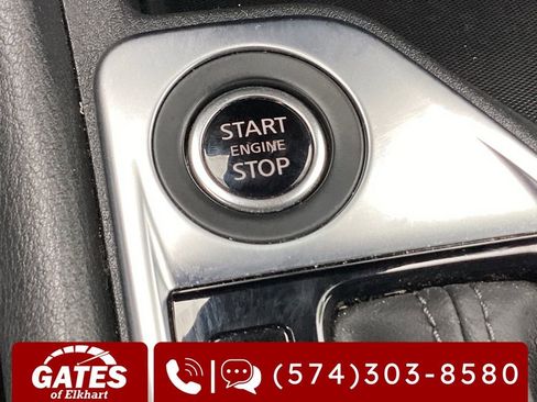 Used 2025 Nissan Sentra SV FWD image 17