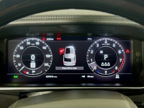 Used 2021 Land Rover Range Rover Westminster Edition image 16