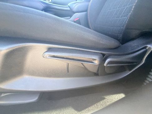 Certified 2024 Honda HR-V Sport image 17