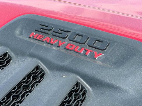 New 2026 RAM 2500 Laramie w/ Night Edition AWD/4WD image 15