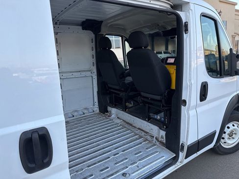 Used 2023 RAM ProMaster 2500 image 12
