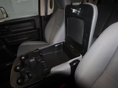 Used 2017 RAM 3500 Tradesman w/ Chrome Appearance Group image 16