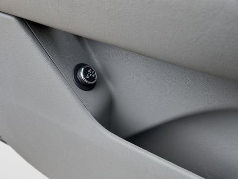 Used 2022 Cadillac XT5 Premium Luxury FWD image 32