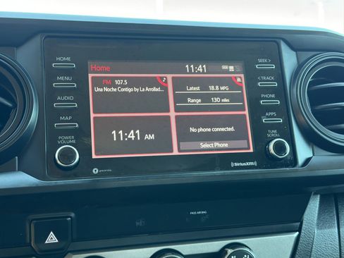 Used 2020 Toyota Tacoma SR image 23