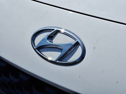 Certified 2023 Hyundai Kona SEL AWD/4WD image 4