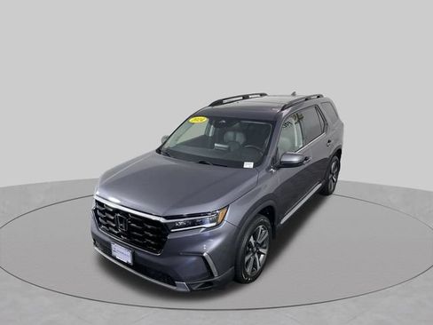 Used 2024 Honda Pilot Touring image 44
