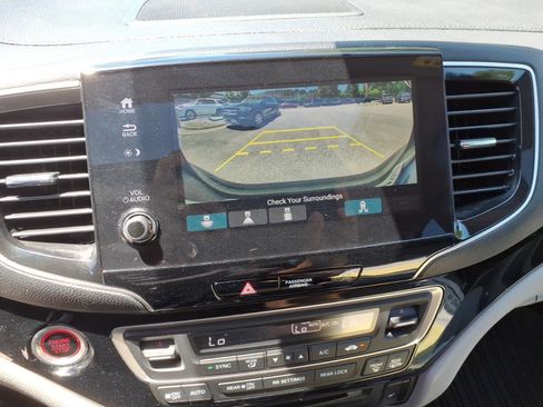 Used 2019 Honda Pilot Touring image 33