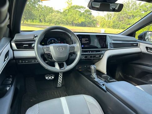 Used 2025 Toyota Camry SE w/ Multimedia Upgrade Package FWD image 13