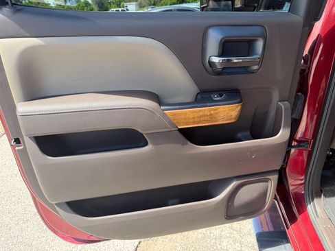 Used 2015 Chevrolet Silverado 2500 LTZ w/ Duramax Plus Package AWD/4WD image 15