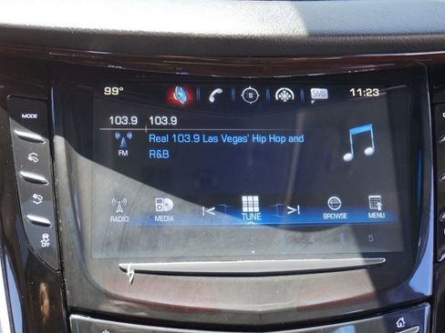 Used 2020 Cadillac Escalade Luxury RWD image 35