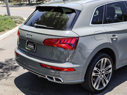 Used 2020 Audi SQ5 Premium w/ Convenience Package AWD/4WD image 14
