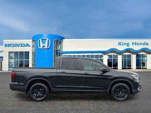 Used 2023 Honda Ridgeline Black Edition image 4