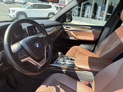 Used 2017 BMW X5 xDrive35i w/ Driving Assistance Package AWD/4WD image 28