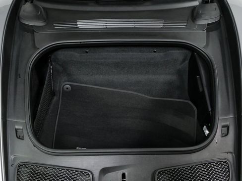 Certified 2022 Porsche 911 GT3 image 33