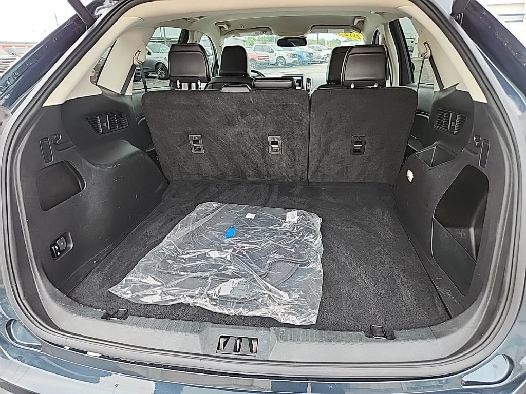 Used 2023 Ford Edge SEL w/ Convenience Package AWD/4WD image 7