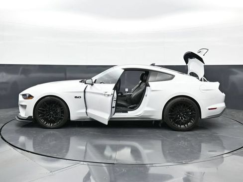 Used 2022 Ford Mustang GT Premium w/ Equipment Group 401A RWD image 46