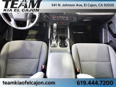 Used 2023 Nissan Frontier SV w/ Midnight Edition Package image 22