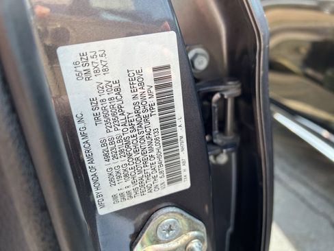 Used 2017 Acura RDX AWD w/ Technology Package image 28