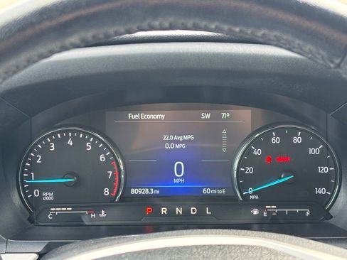 Used 2022 Ford Explorer XLT AWD/4WD image 15