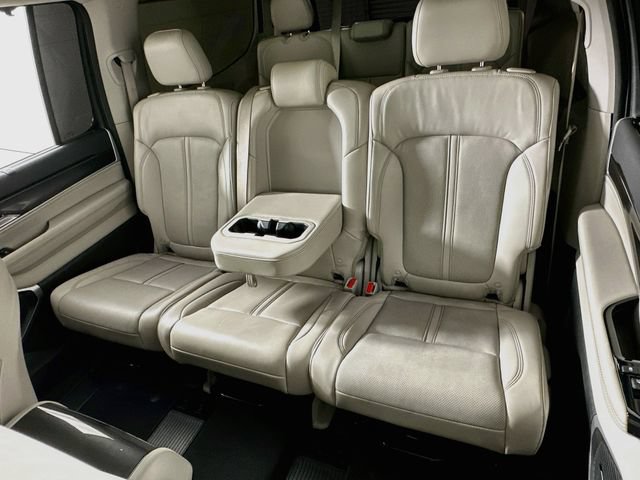 Used 2022 Jeep Wagoneer Series I w/ Convenience Group I AWD/4WD image 11
