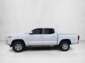 Used 2020 Toyota Tacoma SR w/ SR Convenience Package video 3