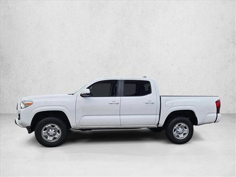 Used 2020 Toyota Tacoma SR w/ SR Convenience Package image 3