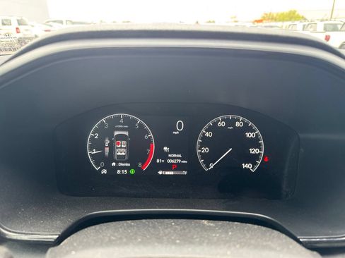Used 2025 Honda CR-V EX image 9