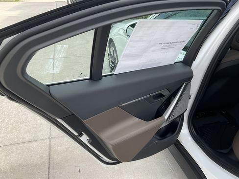 New 2026 BMW 530i w/ Premium Package image 22