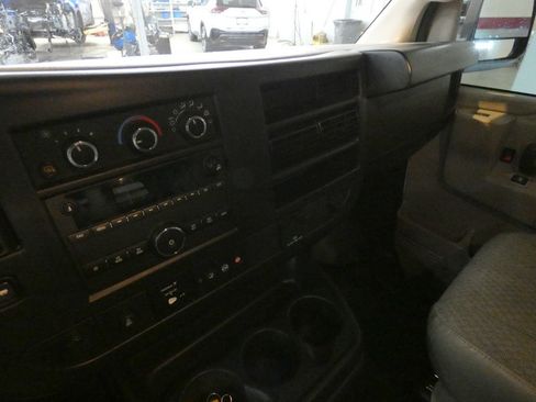 Used 2023 Chevrolet Express 2500 w/ Driver Convenience Package RWD image 12