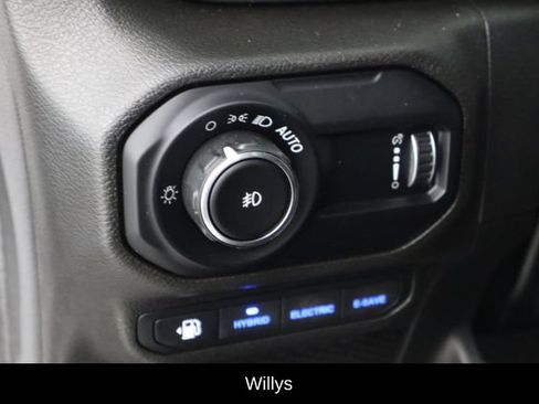 Used 2023 Jeep Wrangler Unlimited w/ Cold Weather Group AWD/4WD image 22
